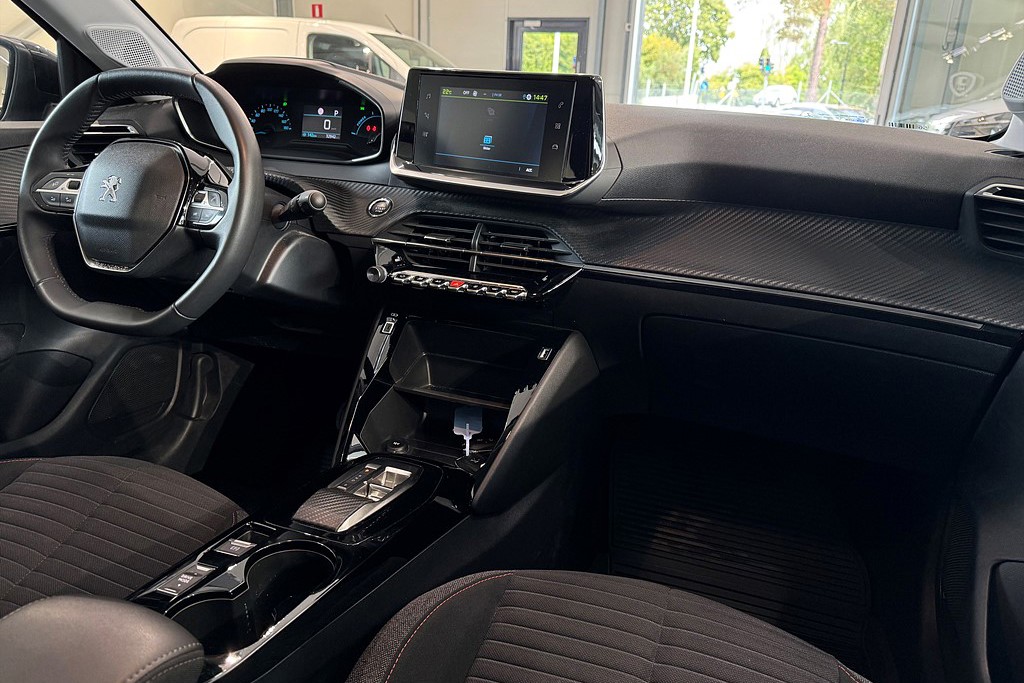 Bild på Active 136hk Aut - CARPLAY