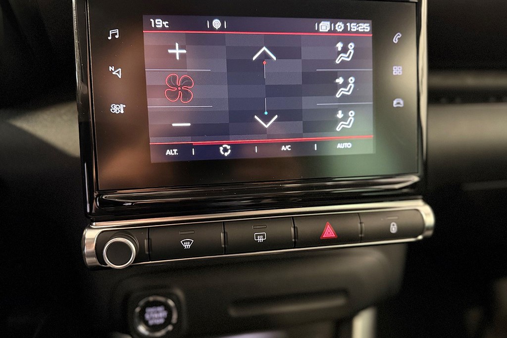 Bild på Feel 1.2 PureTech 131hk Aut - CARPLAY