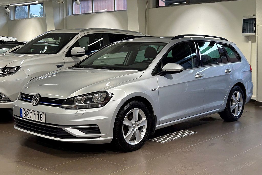 Bild på SportCombi Base 1,5 TGI BlueMotion 130hk Aut - BACKKAMERA