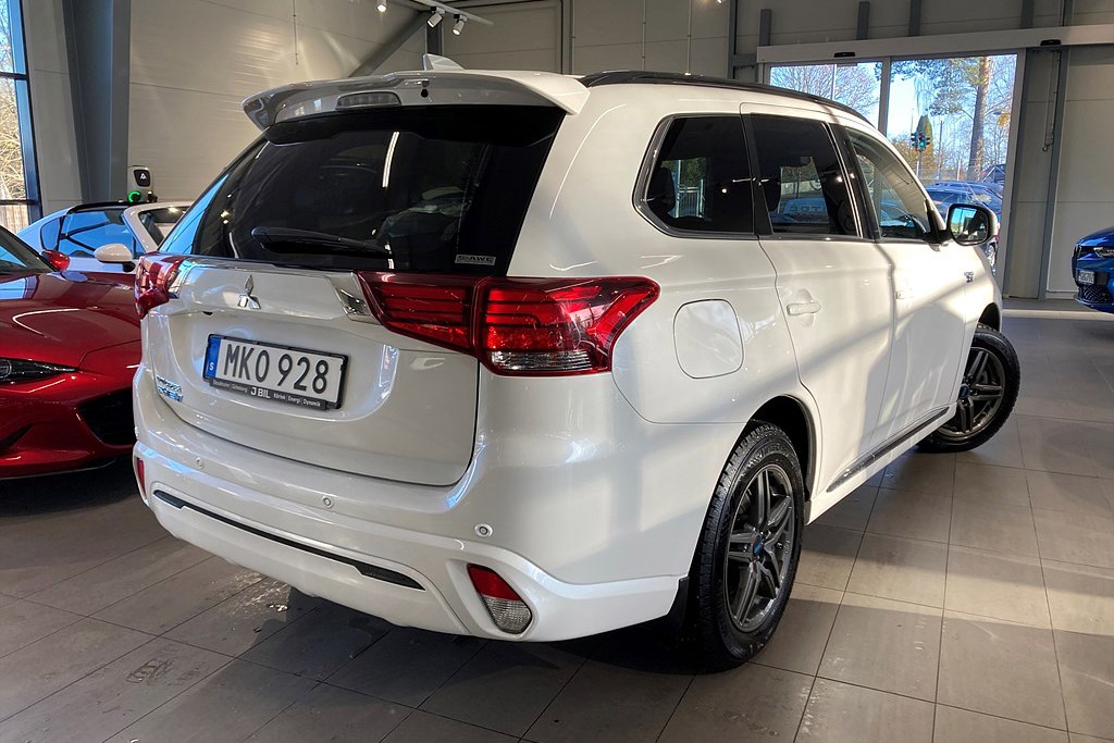 Bild på S-Edition PHEV 224hk Aut - 360-KAMERA