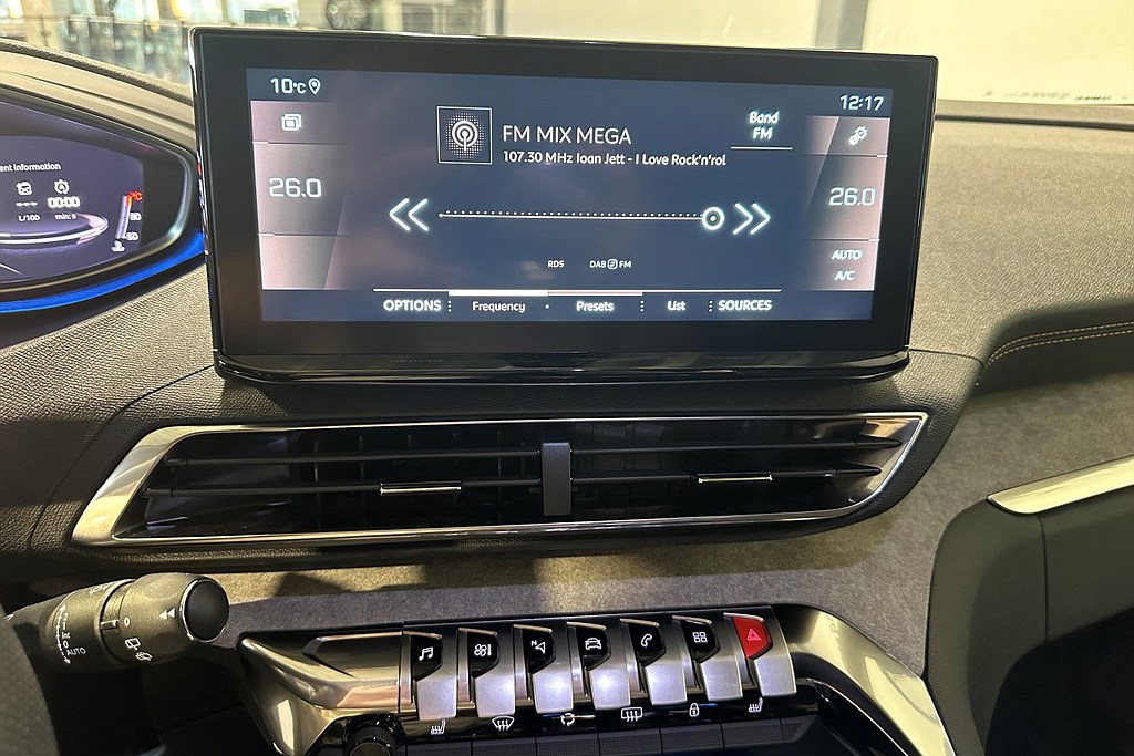 Bild på GT 1.2 PureTech 130hk Aut - CARPLAY, B-KAMERA