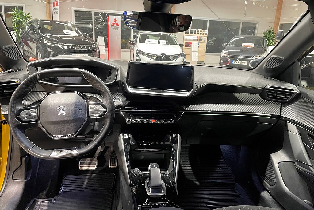 Bild på GT 50kWh 136hk Aut - B-KAMERA, NAV, CARPLAY