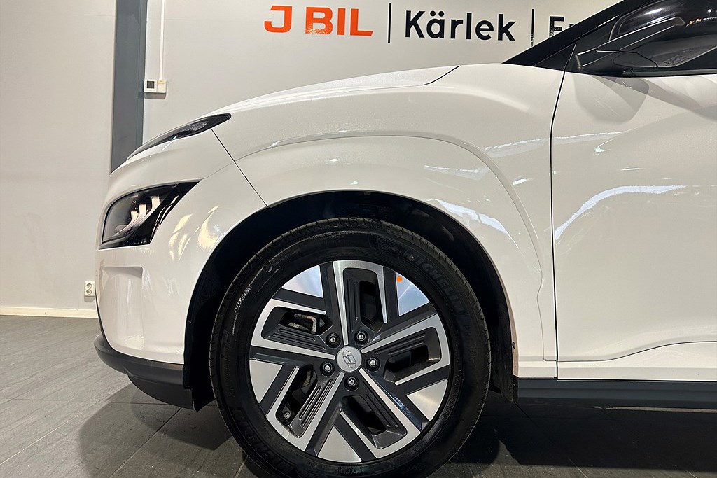 Bild på Essential Elektrisk 39.2 kWh 136hk Aut - BACKKAMERA