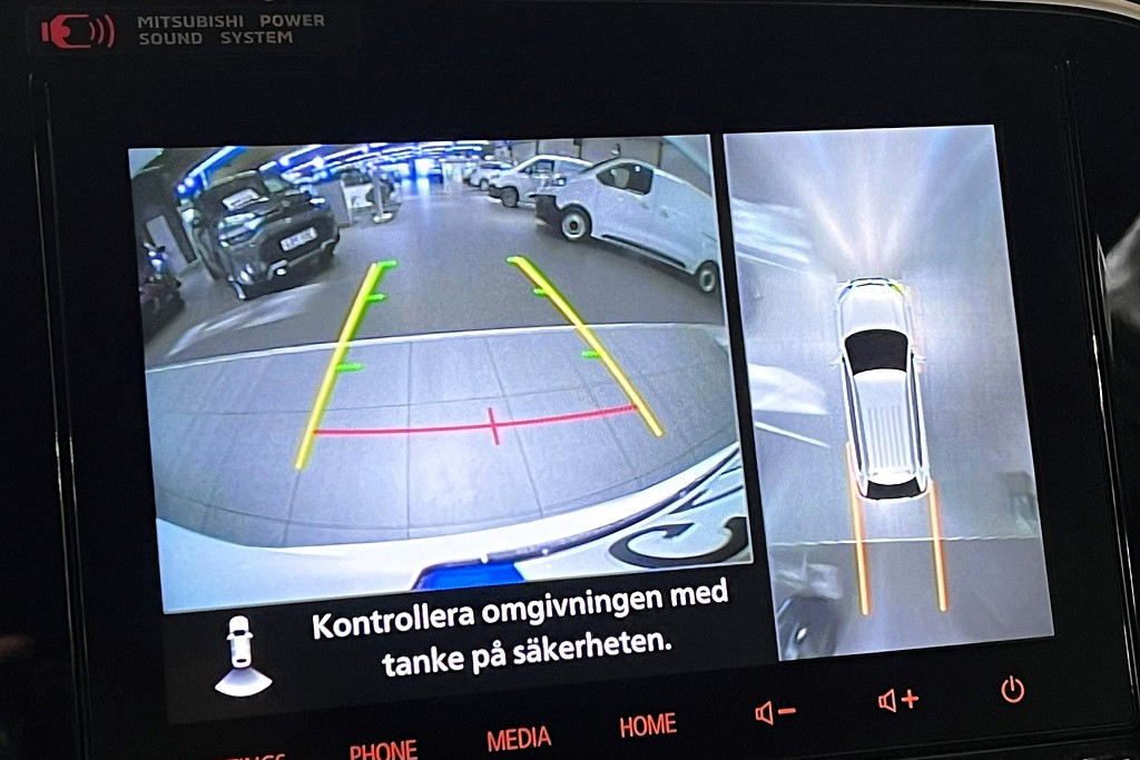 Bild på Business X 2.4 Plug-in Hybrid 136hk Aut AWD - P-VÄRMARE, 360-KAMERA