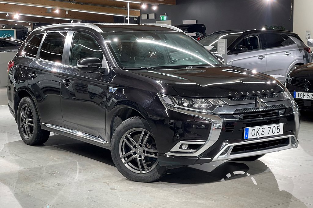 Bild på Business X PHEV 136hk Aut 4WD - 360-KAMERA, DRAG