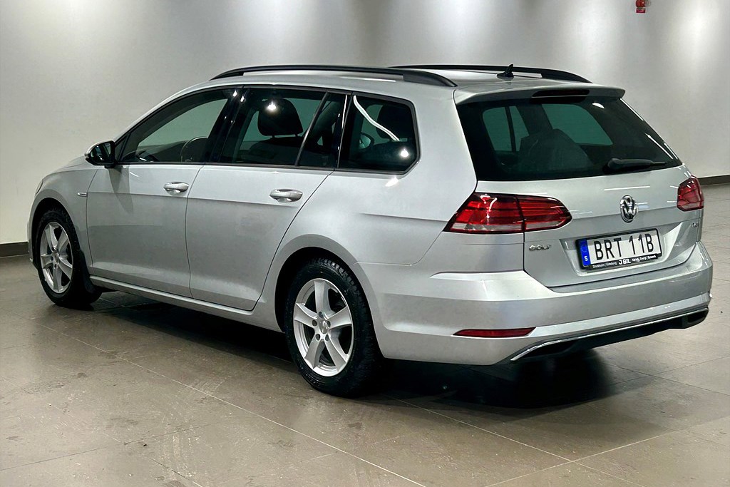 Bild på SportCombi Base 1,5 TGI BlueMotion 130hk Aut - BACKKAMERA